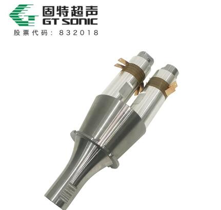 工業超聲波清洗機相比人工清洗具有哪些優勢